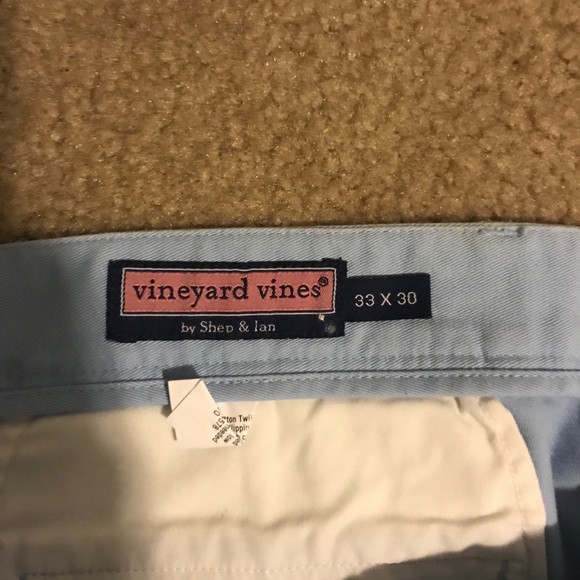 Vineyard Vines Club Pants - Picture 2 of 3